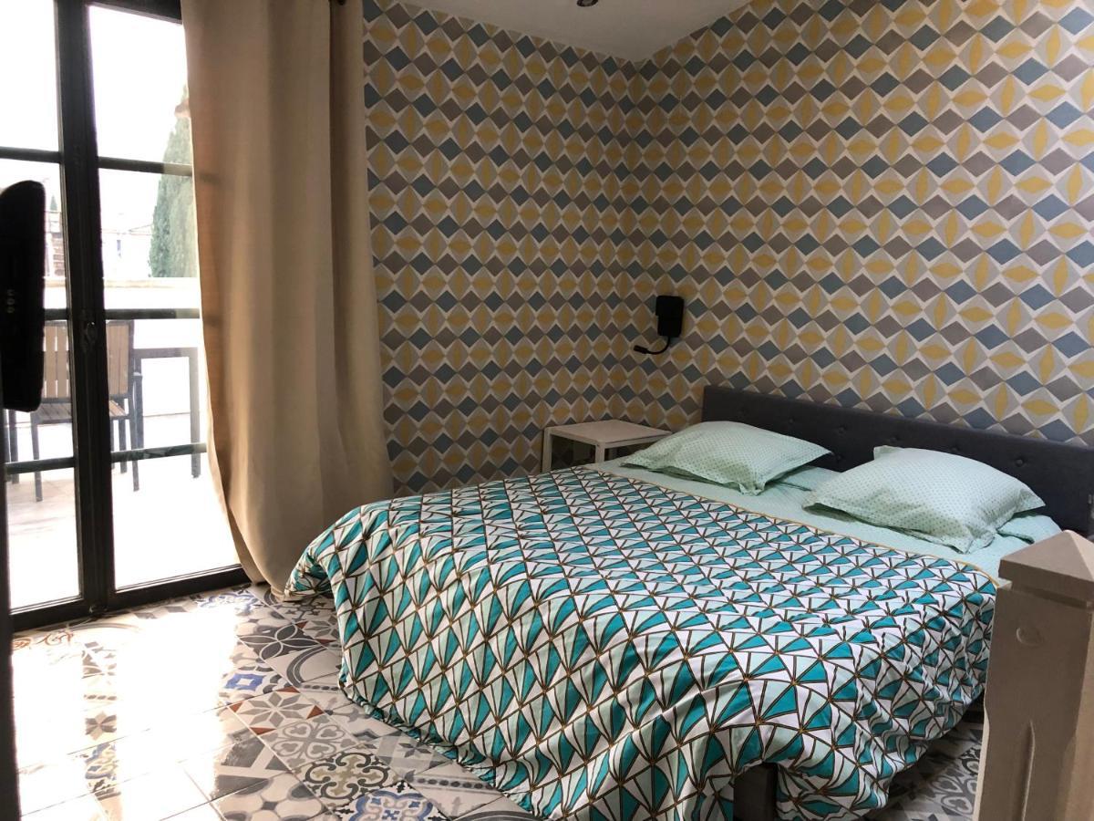 Carcahouse Villa การ์กาซอน ภายนอก รูปภาพ